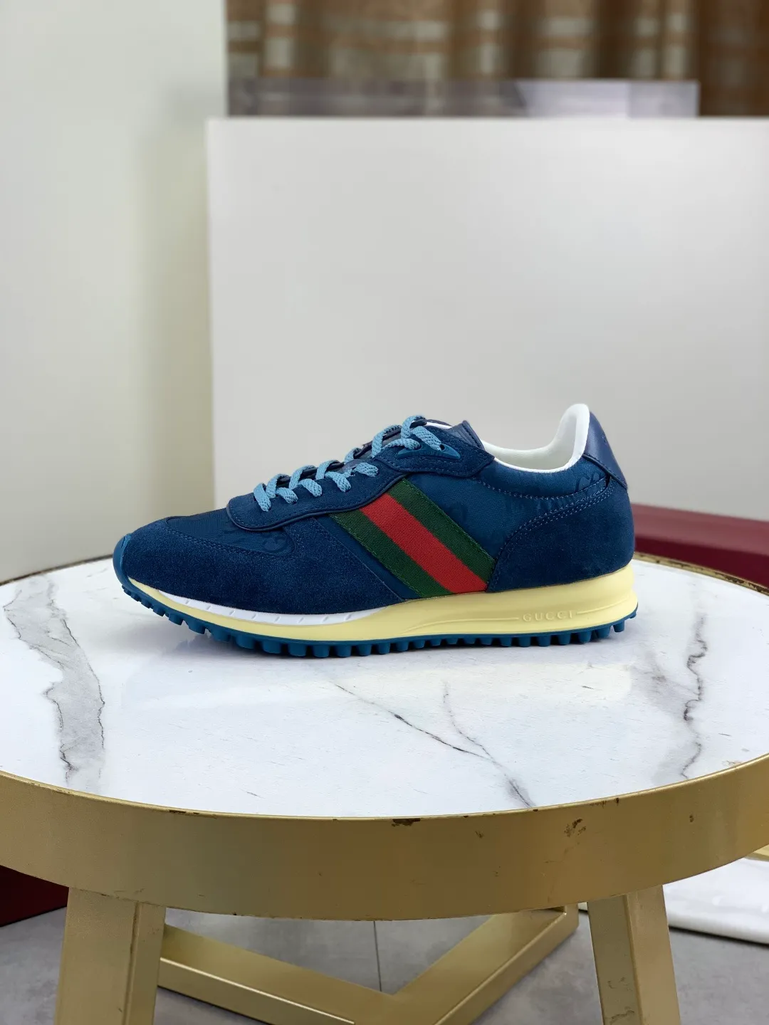 Men's shoes 💰P640 New Gucci Gucci Top version Latest catwalk style Re-Motion series Thick-soled casual sports shoes Original purchase and development ▪️Fabric: Original custom imported first-layer cowhide ▪️Sole: Original molded TPU material ▪️Sole thickness: 3.5CM ▪️Size: Men 39-45 Color: 8️⃣ colors available, boutique packaging